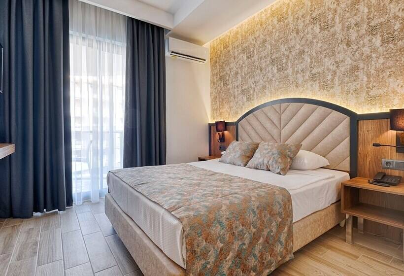 패밀리 룸, Grand Uysal Beach & Spa