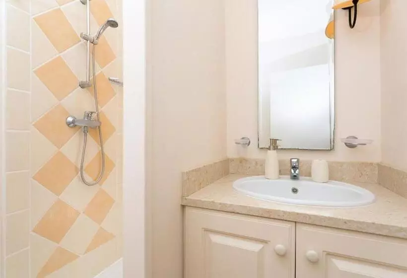 １ベッドルームアパートメント, Madame Vacances Domaine Du Provence Country Club Service Premium
