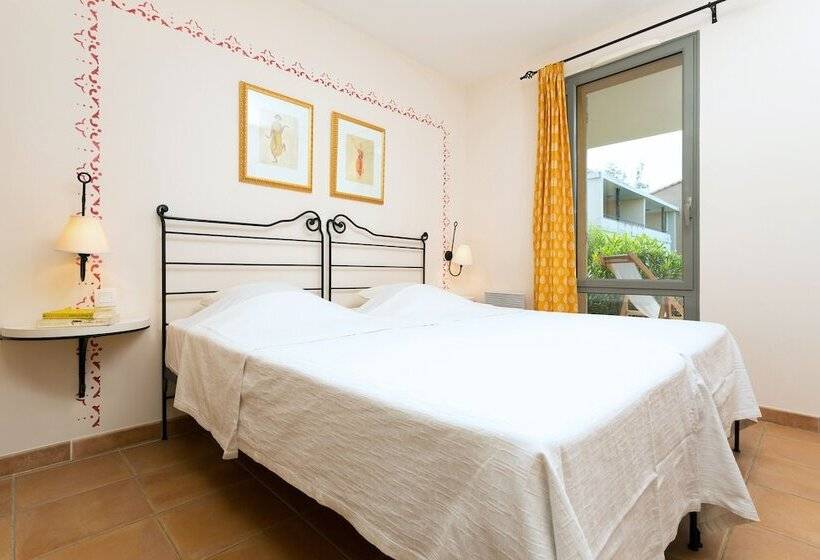 带2个卧室的公寓, Madame Vacances Domaine Du Provence Country Club Service Premium