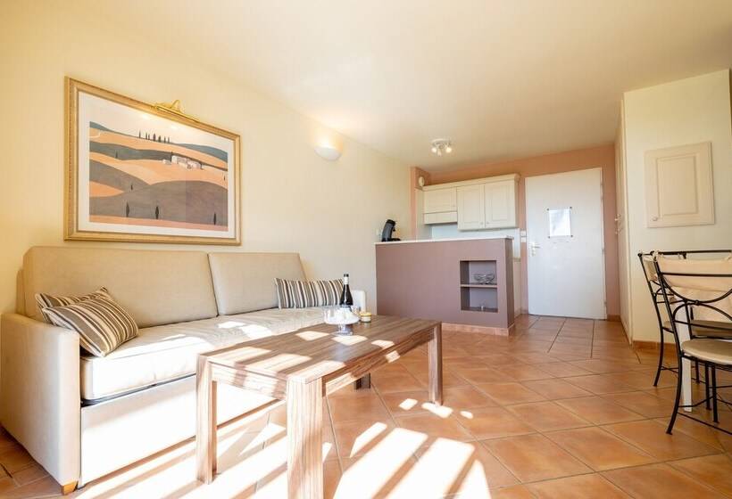Апартаменты 1 Спальня, Madame Vacances Domaine Du Provence Country Club Service Premium