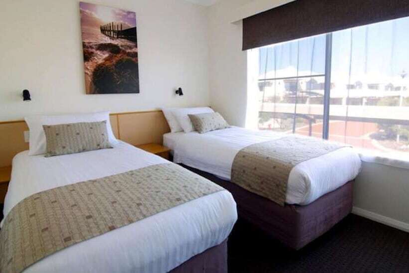 Апартаменты 2 Спальни, Margarets Beach Resort