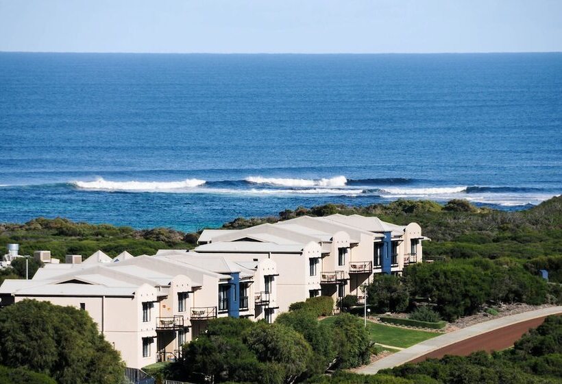 דירת 4 חדרים, Margarets Beach Resort