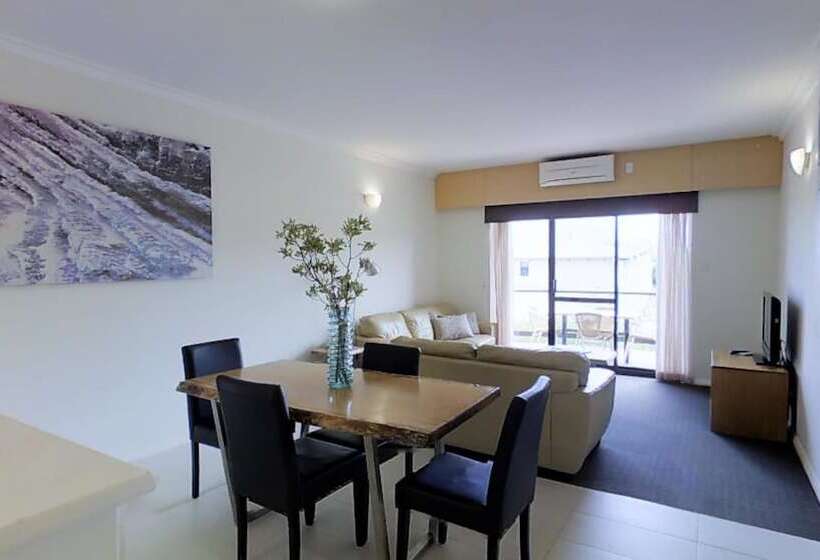 דירת שני חדרים, Margarets Beach Resort