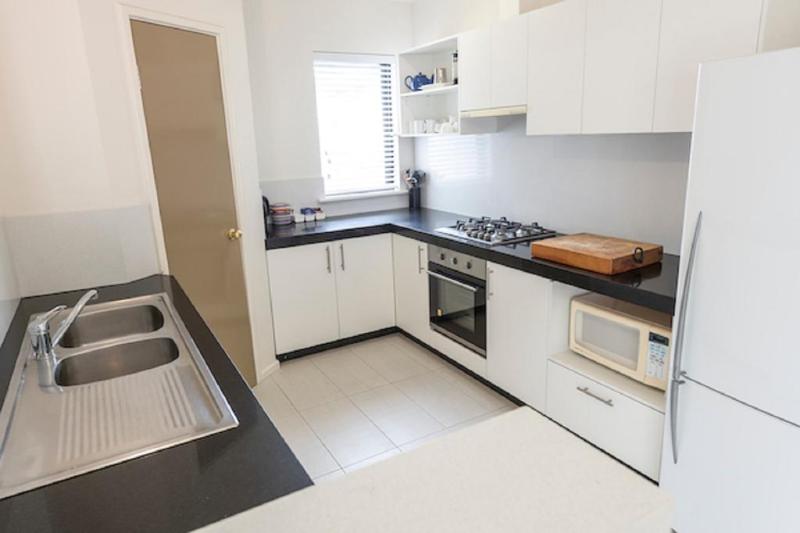 דירת 4 חדרים, Margarets Beach Resort