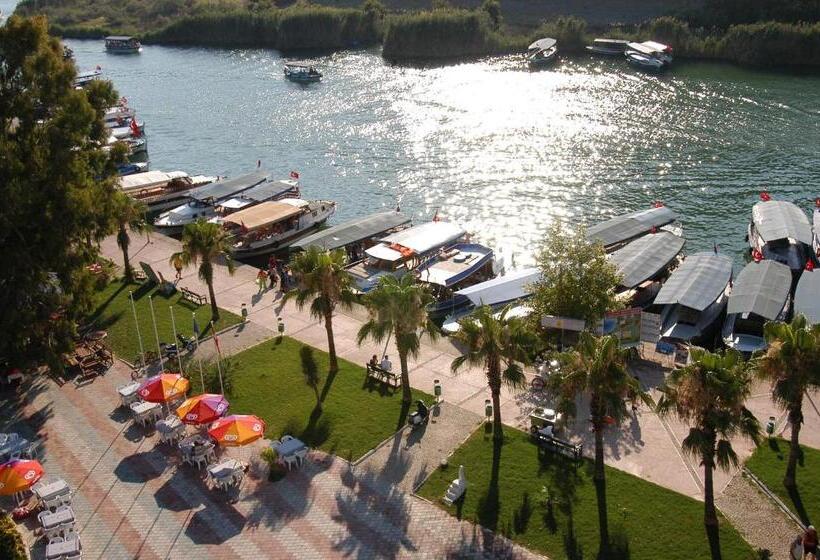 １ベッドルームアパートメント, Minta Apartments