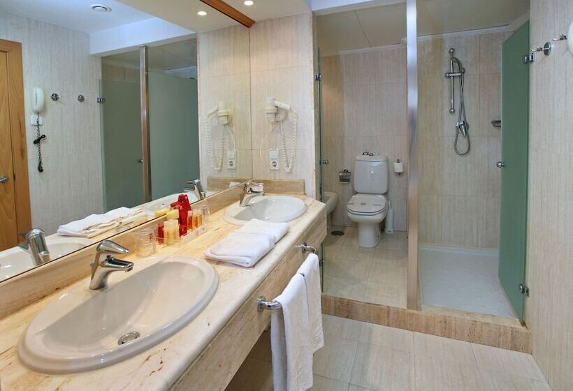 套房侧面可观海景, Peñiscola Plaza Suites