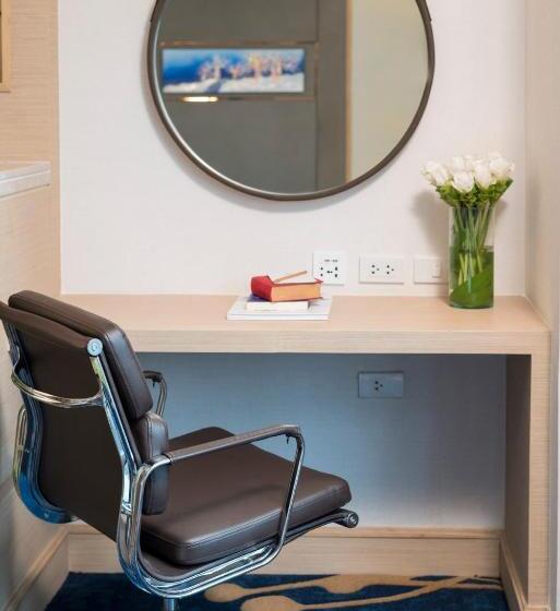 اتاق لوکس, Solitaire Bangkok Sukhumvit 11