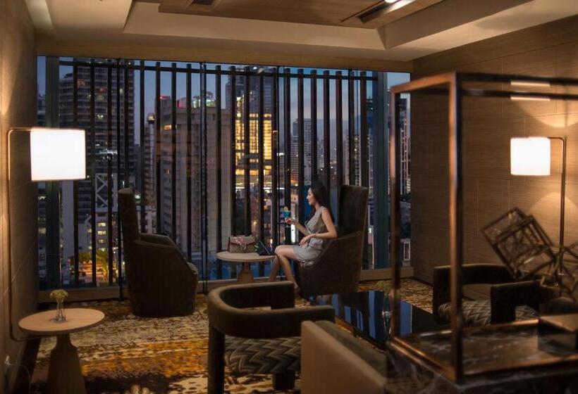 سوئیت با وان آب گرم, Solitaire Bangkok Sukhumvit 11