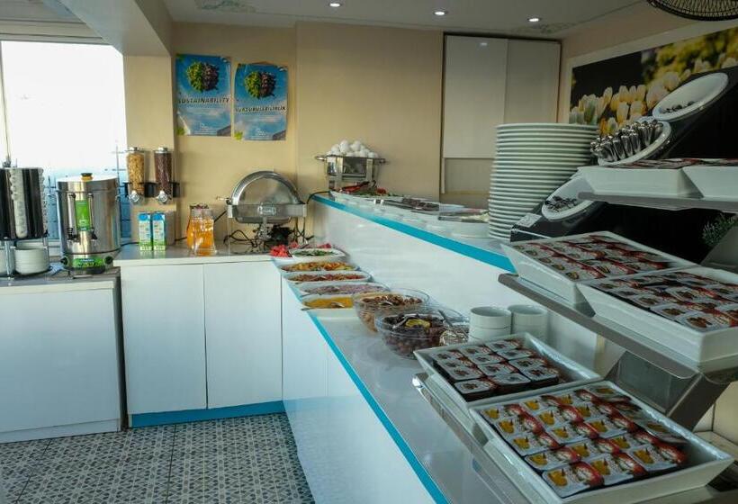 Üç Kişilik Standart Oda, Star Holiday