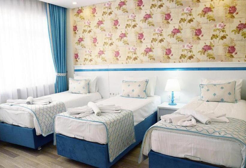 Üç Kişilik Standart Oda, Star Holiday