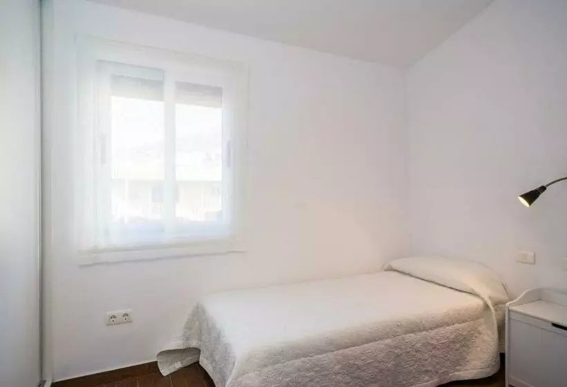 آپارتمان دوبلکس 1 خوابه, Apartamentos Los Rosales