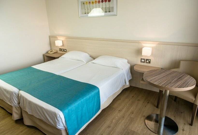 غرفة فردية  مطلة على الحديقة, Cynthiana Beach