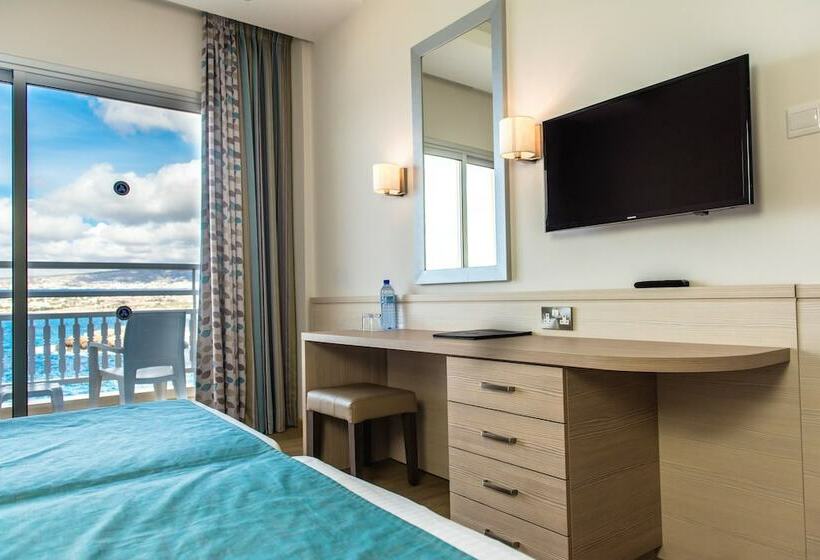 غرفة قياسية فردية مطلة علي البحر, Cynthiana Beach