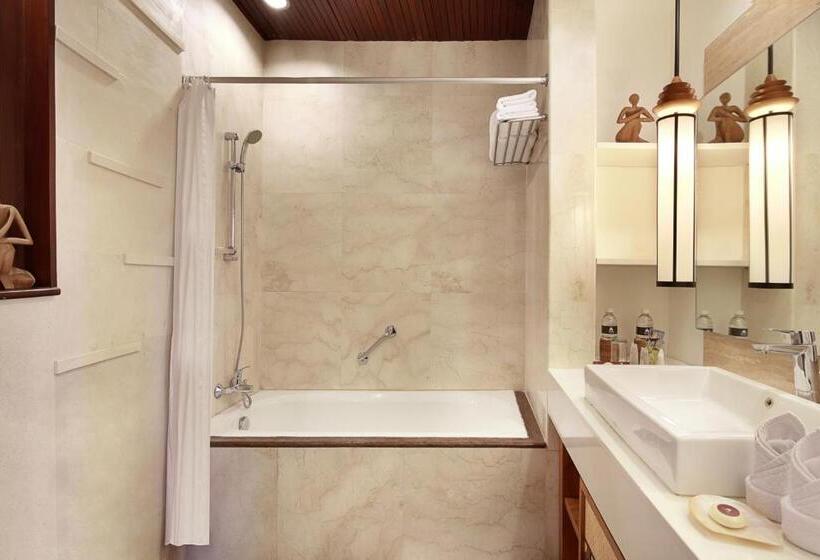 غرفة ديلوكس ثلاثية, Bali Niksoma Boutique Beach Resort