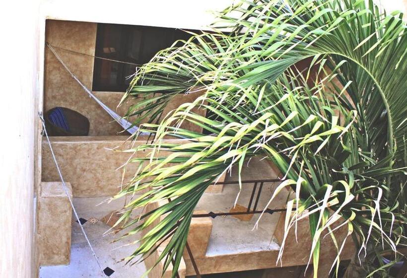 חדר סופריור עם מיטת קינג, Barrio Latino Hotel Drop And Go By Bestoffer Stays