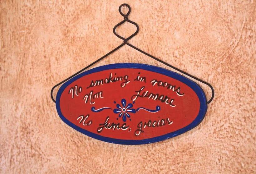 חדר סופריור עם מיטת קינג, Barrio Latino Hotel Drop And Go By Bestoffer Stays