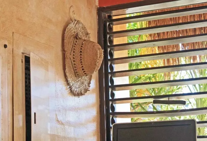 スタンダードルーム, Barrio Latino Hotel Drop And Go By Bestoffer Stays