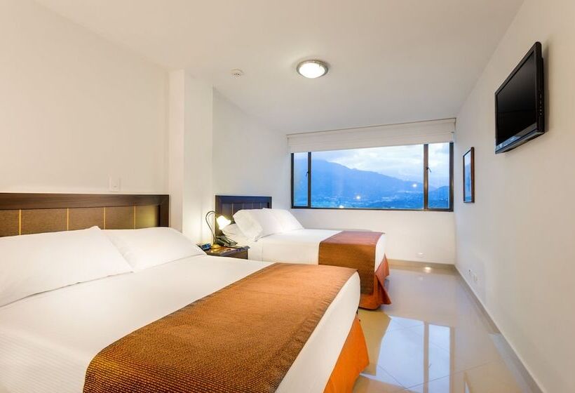 패밀리 룸, Dann Combeima