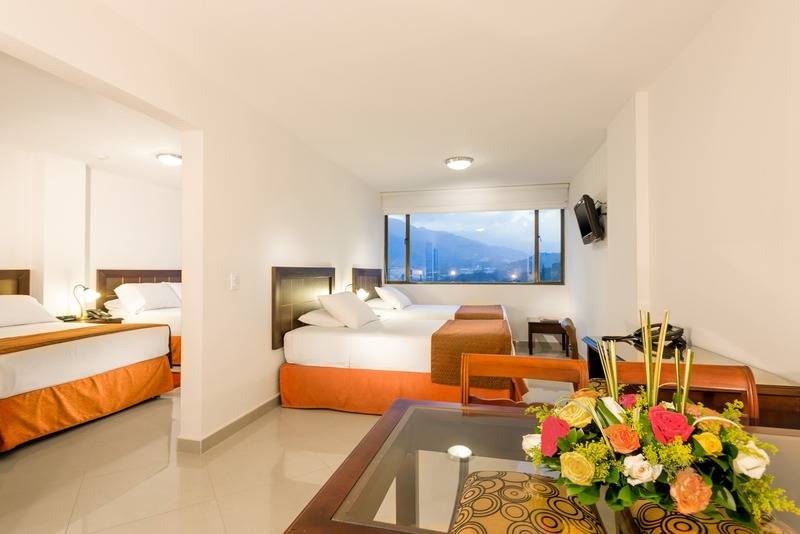 패밀리 룸, Dann Combeima