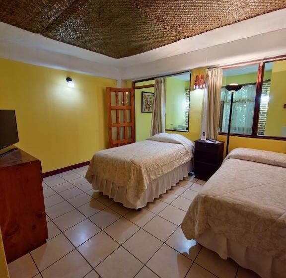 اتاق استاندارد, Eco Suites Uxlabil Guatemala