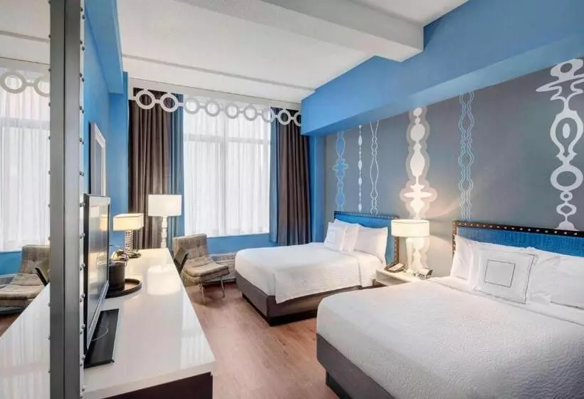 ２ダブルベッドのスタンダードルーム, Fairfield Inn And Suites Chicago Downtown/ Magnificent Mile