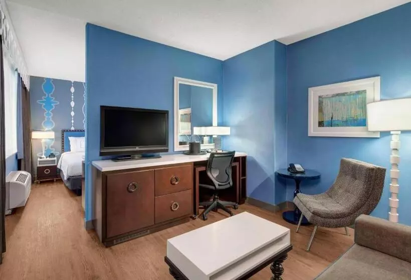 キングサイズベッドのスイートルーム, Fairfield Inn And Suites Chicago Downtown/ Magnificent Mile
