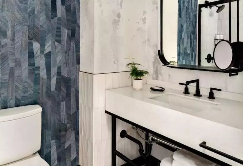 Standard-huone, Kimpton Theta New York Times Square, An Ihg