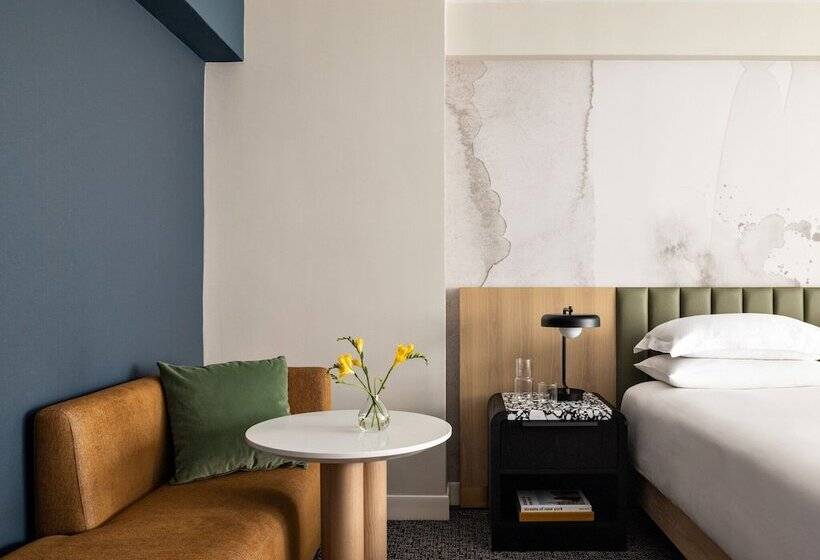 스탠다드 룸, Kimpton Theta New York   Times Square, An Ihg