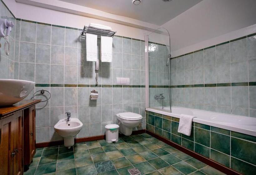 스위트, House Of Dracula