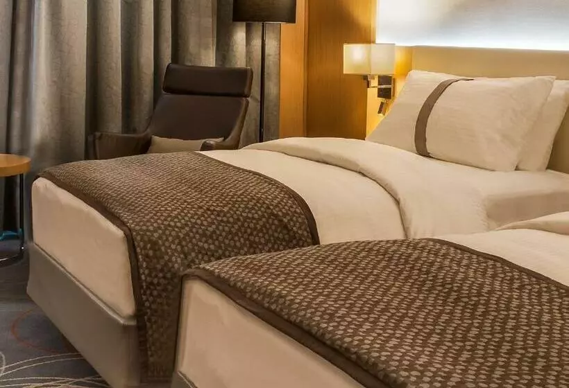 スーペリアールーム, Mövenpick Hotel Amman