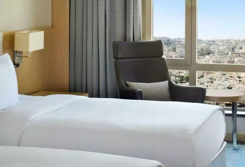 スーペリアールーム, Mövenpick Hotel Amman