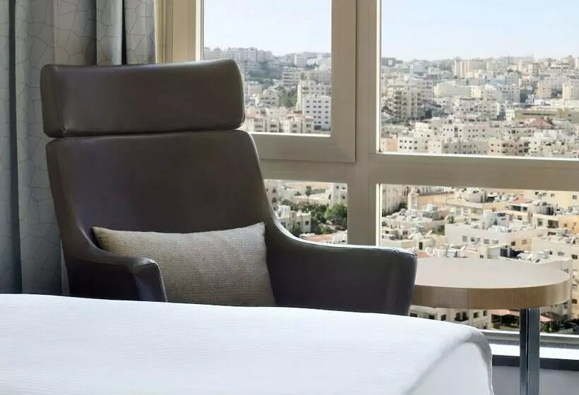 スーペリアールーム, Mövenpick Hotel Amman