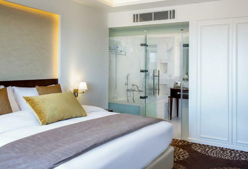 سوییت اجرایی, Mövenpick Hotel Amman
