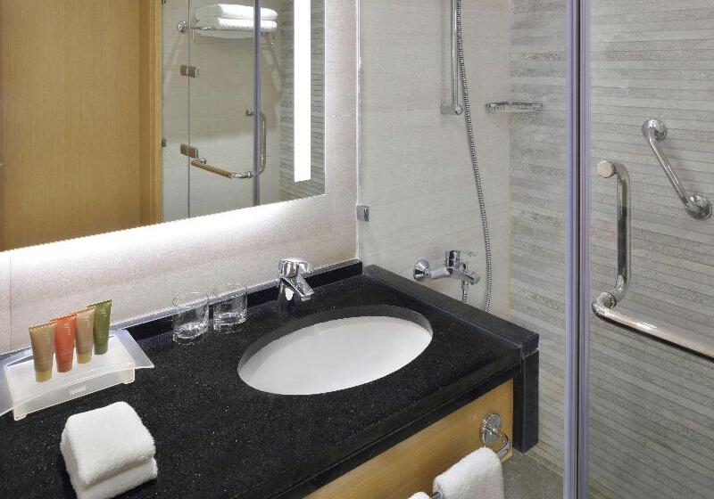 سوییت اجرایی, Mövenpick Hotel Amman