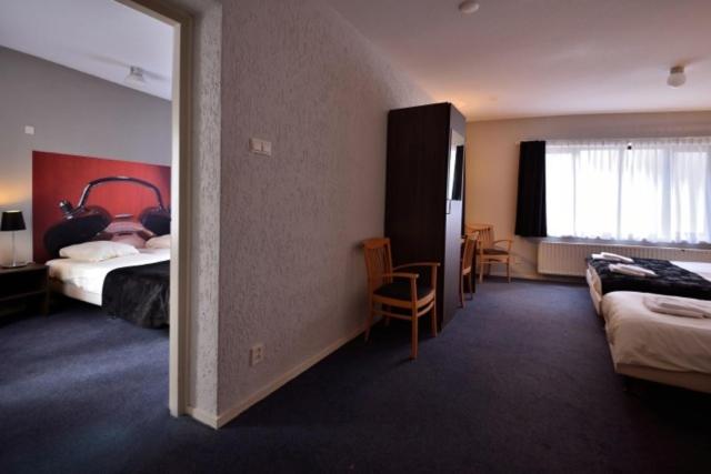 اتاق استاندارد سه نفره, Royal