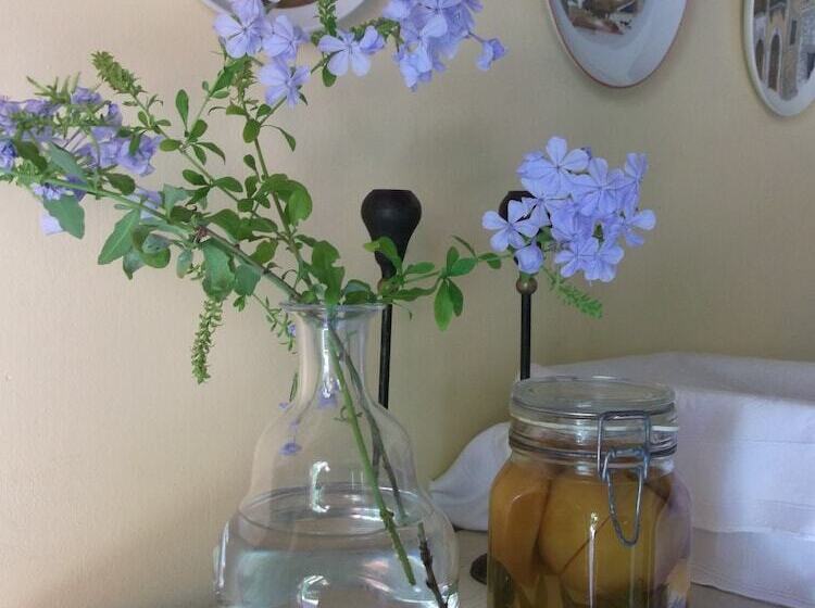 标准间, Villa De Loulia