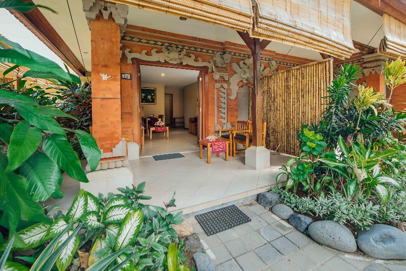 Семейный Номер, Kuta Puri Bungalows Villas And Resort
