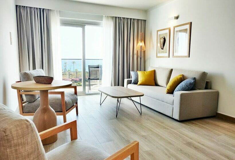 סוויטת ג'וניור, Cabogata Jardín