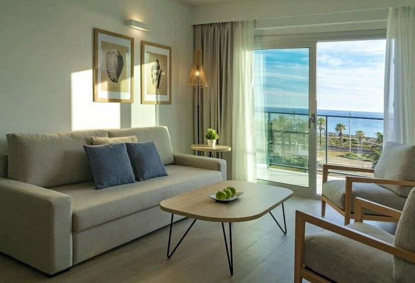 סוויטת ג'וניור, Cabogata Jardín