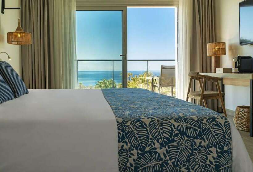 סוויטת ג'וניור, Cabogata Jardín