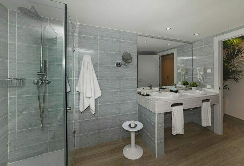 סוויטת ג'וניור, Cabogata Jardín