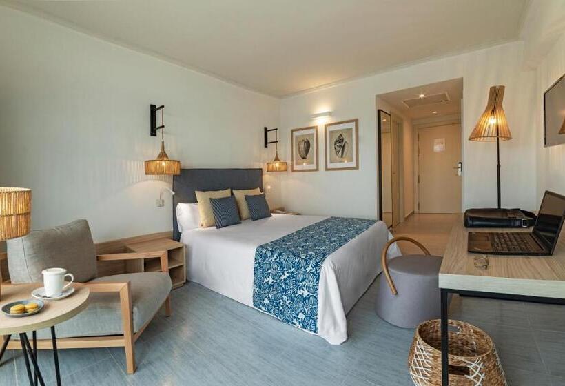 חדר דלוקס צדדי נוף לים, Cabogata Jardín