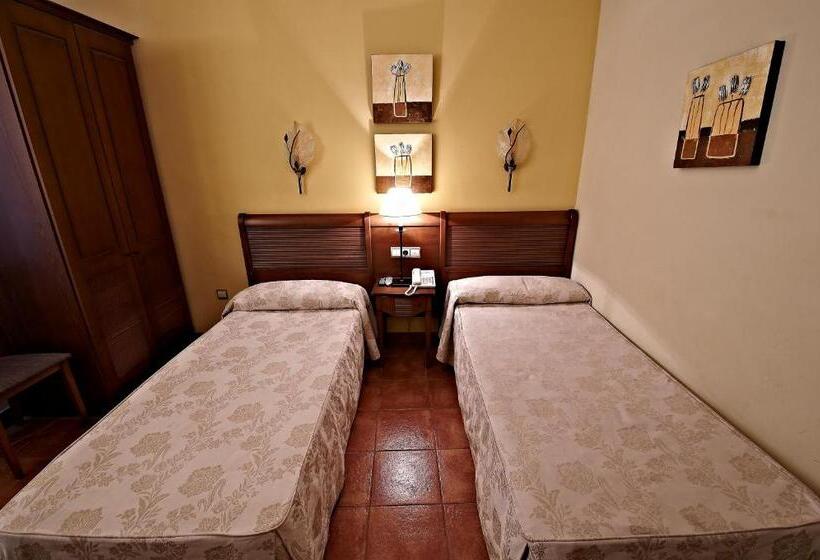 标准间内部标间, Coso Viejo