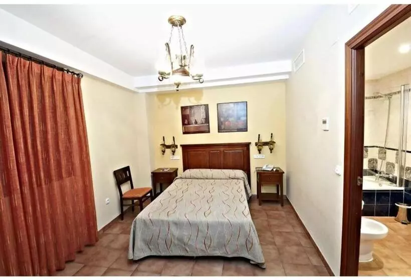 اتاق استاندارد یک نفره, Coso Viejo