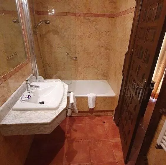 اتاق استاندارد اینتریور, Coso Viejo