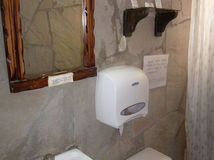 اتاق استاندارد سه نفره, Kuntur Wassi Colca