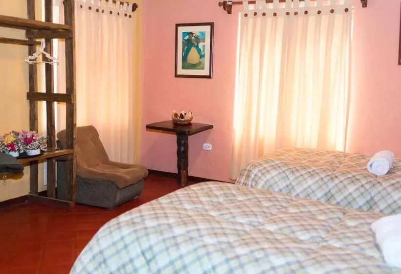 اتاق استاندارد, Kuntur Wassi Colca