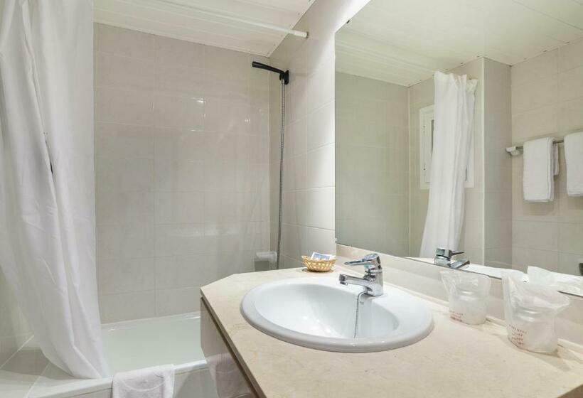 Номер Стандарт Боковой Вид на Море, O7 Colombo