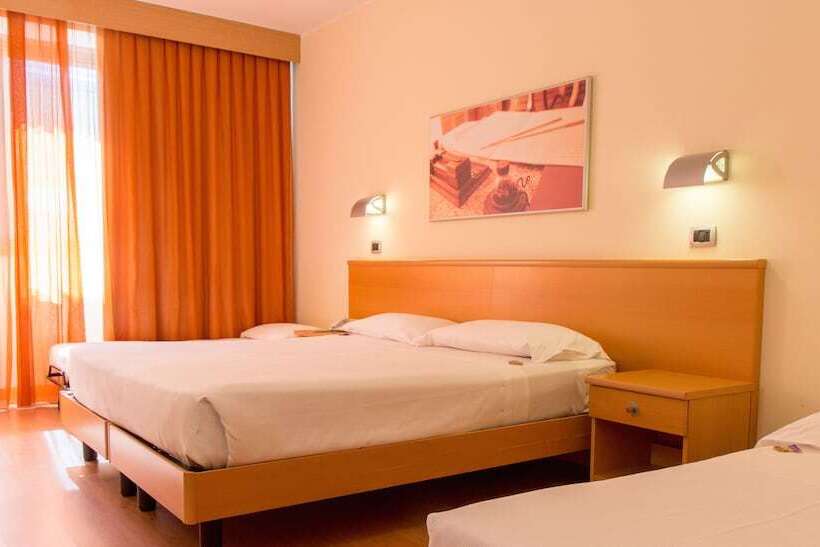 Четырехместный Номер Стандарт, Montemezzi