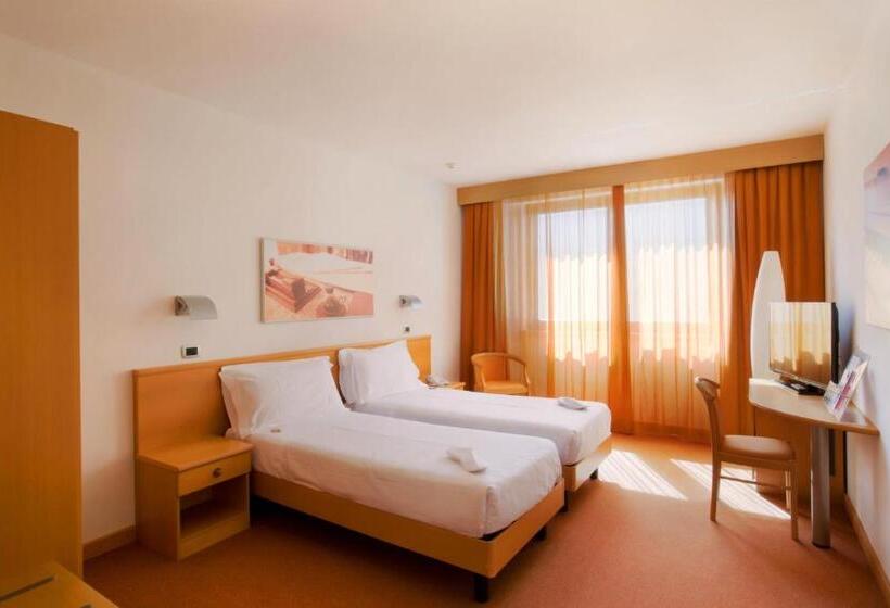 Номер Стандарт, Montemezzi